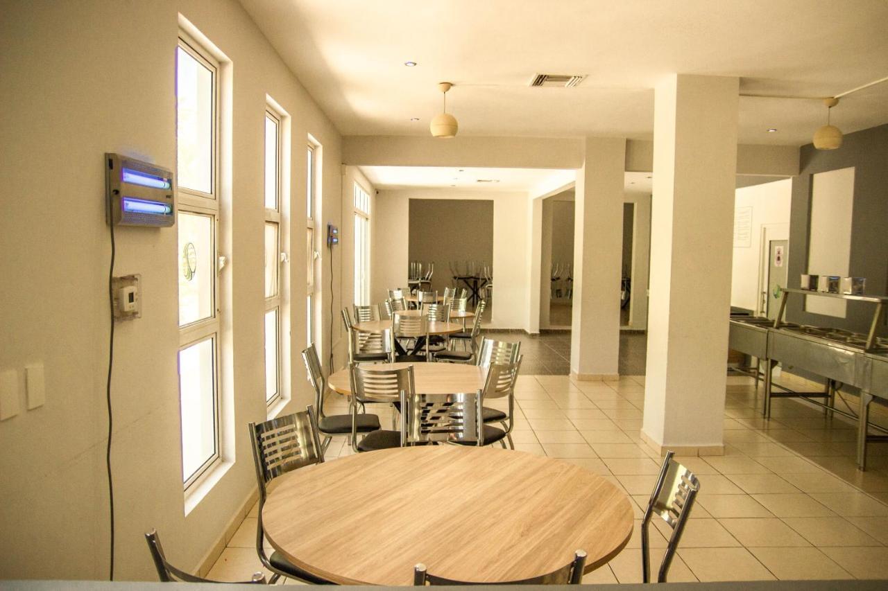 Cancun Tennis Inn Cancún Exteriör bild